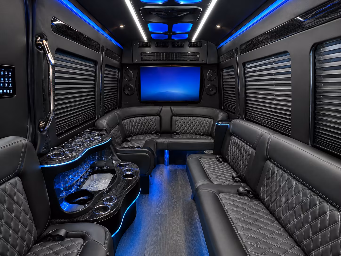 arrange transportation for your next convention or trade show 4