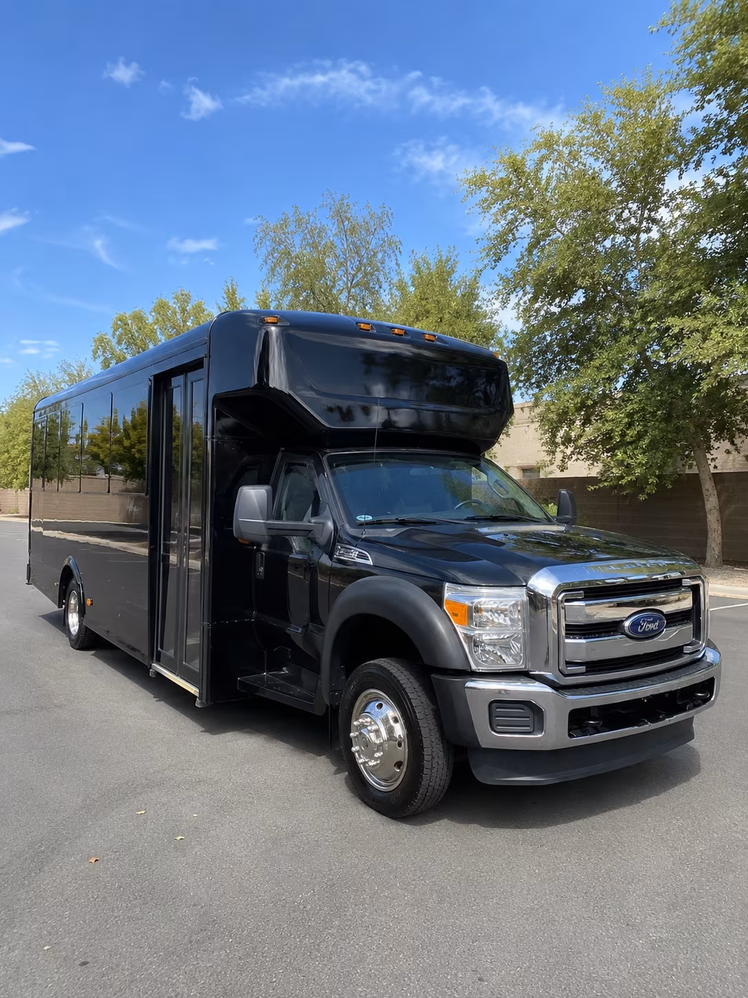 birthday party buses for jonesboro bar crawls and nightlife runs