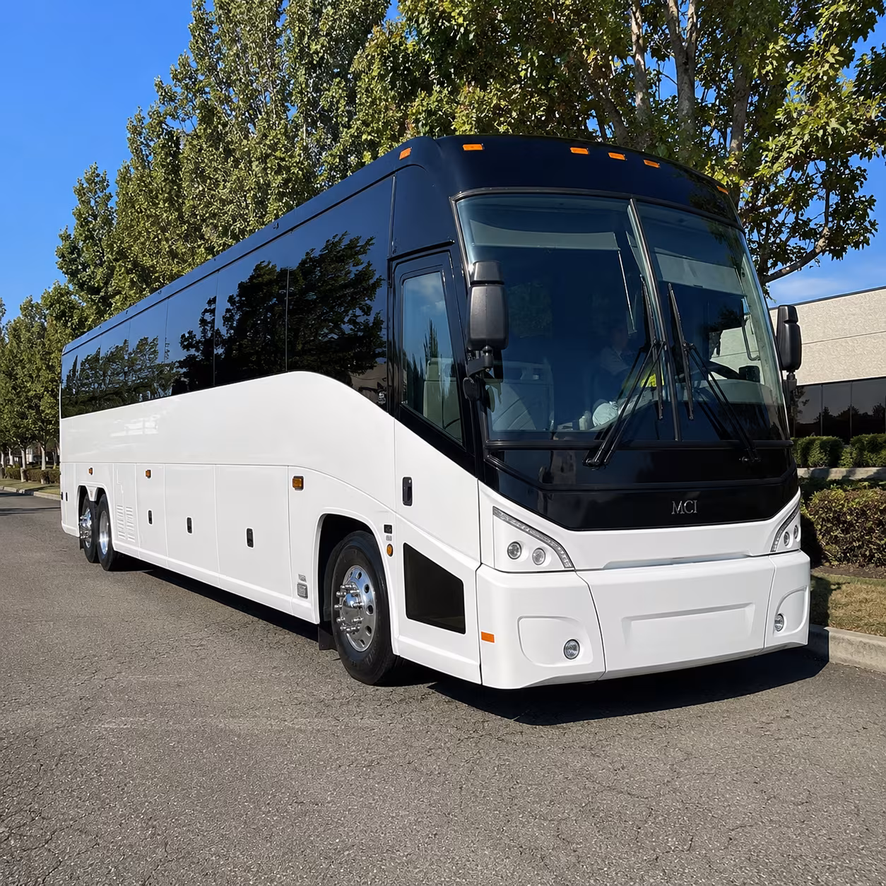 jonesboro 50 passenger charter bus